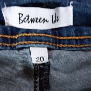Between Us Jeans - Between Us jeans Between Us Jeans - Between Us jeans